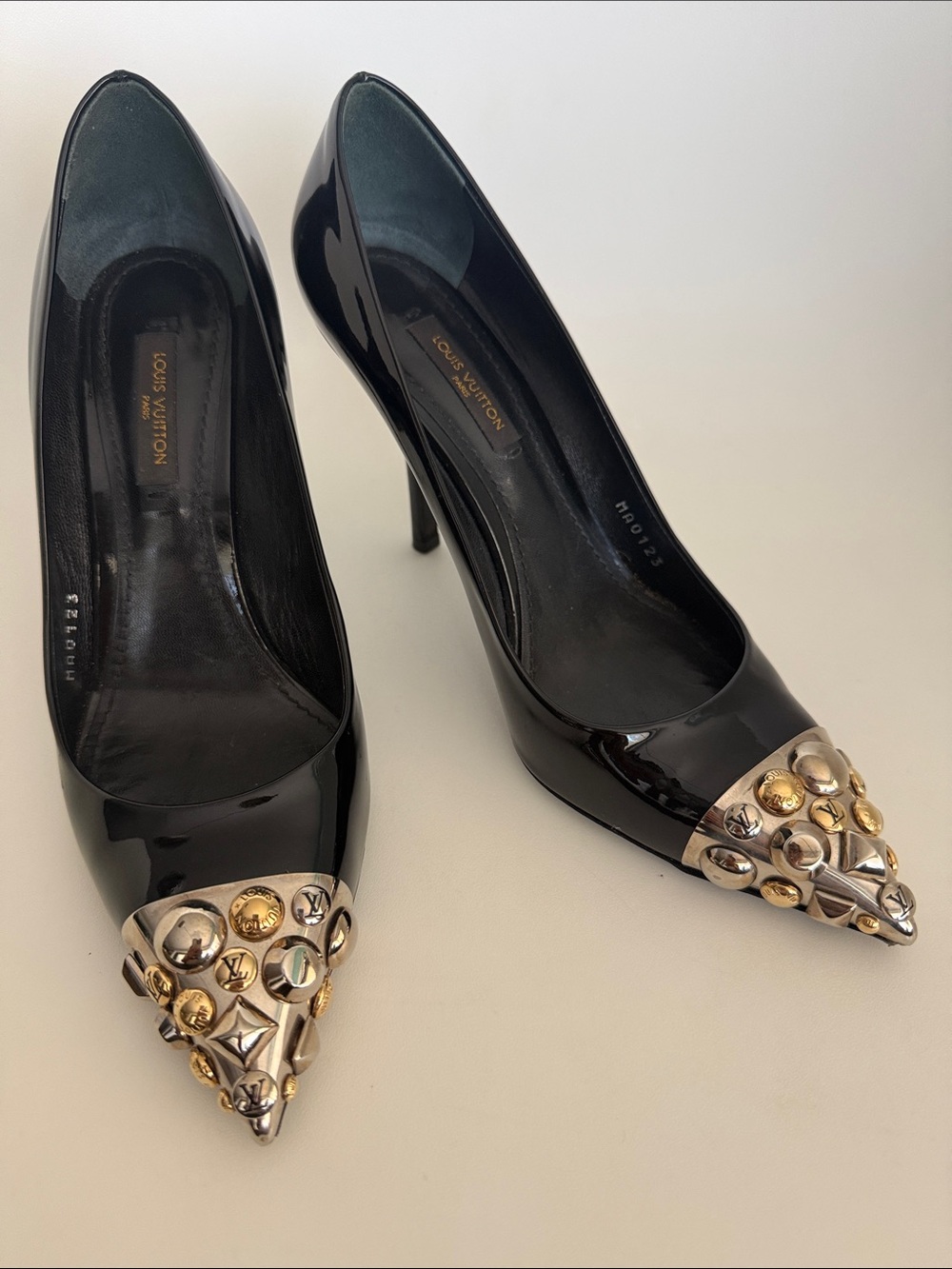 Louis Vuitton Black Patent Leather Bernice Pointed-Toe Pumps